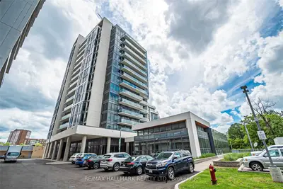 9618 Yonge Street Th111, Richmond Hill, ON L4C 0X5