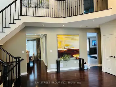 16 Village Green Drive, Vaughan, ON L4L 9N9