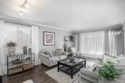 39 Gladman Avenue Main Fl, Newmarket, ON L3Y 1W4