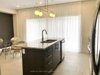 10 Cafaro Lane, Markham, On L6c 0z2
