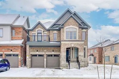 44 Whippletree Drive, East Gwillimbury, On L9n 0x1