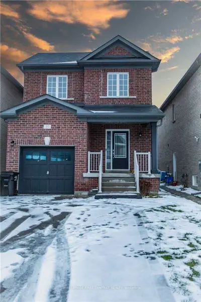 37 BROUGHTON Terrace, Bradford West Gwillimbury, ON L3Z 0J7