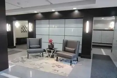 73 King William Crescent Lph 3, Richmond Hill, ON L4B 0C2