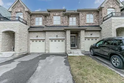 69 Walter Proctor Road, East Gwillimbury, ON L9N 0N9