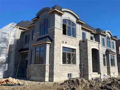 1 Bowline Vista, East Gwillimbury, ON L9N 1E2