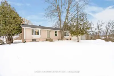 4213 EIGHTH Line, Bradford West Gwillimbury, ON L3Z 3R8