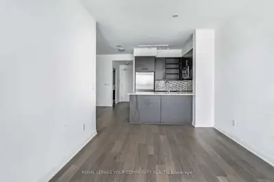 65 Oneida Crescent 1507, Richmond Hill, On L4b 0a1