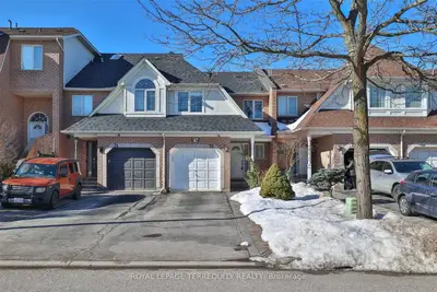 76 Queensway Drive, Richmond Hill, ON L4S 1R9