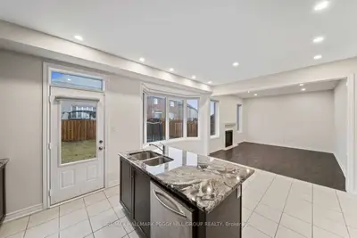 900 GREEN Street, Innisfil, ON L0L 1W0