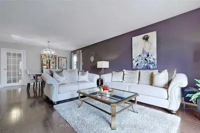 169 Mason Avenue, Bradford West Gwillimbury, ON L3Z 1B1