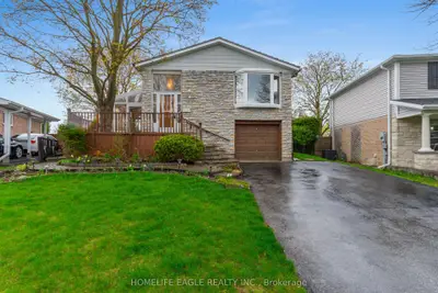379 Cloverdale Court, Newmarket, ON L3Y 1C8