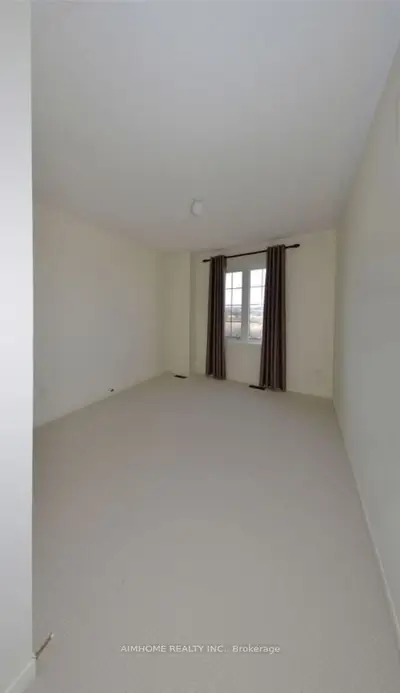 127 Hartney Drive, Richmond Hill, ON L4S 1N2