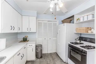 831 Cook Street, Innisfil, ON L9S 2J1