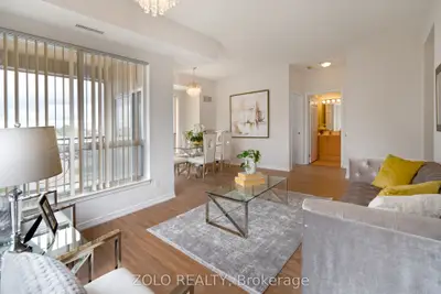 1 Maison PARC Court 501, Vaughan, ON L4J 9K1