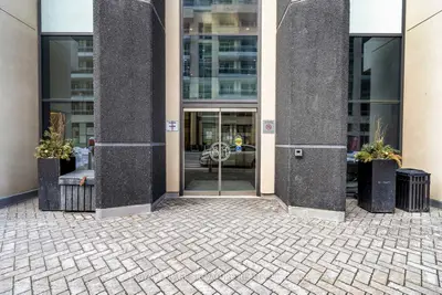 9205 Yonge Street Ne611, Richmond Hill, ON L4C 1V5