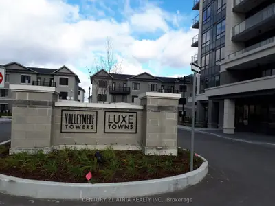 398 highway 7 Avenue E 501, Richmond Hill, ON L4B 0G6