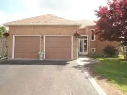 43 Fontaine Drive, Georgina, ON L4P 3N9