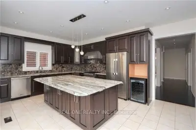 1167 Blencowe Crescent, Newmarket, ON L3X 0C3