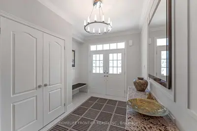 68 Scotia Road, Georgina, ON L0E 1R0