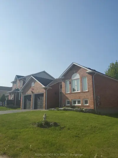 199 King Street S, East Gwillimbury, ON L0G 1M0