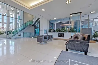 9088 Yonge Street Street 1002A, Richmond Hill, ON L4C 0Z1