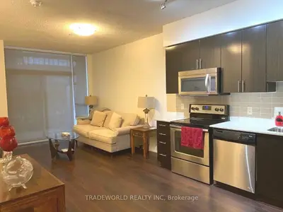 85 North Park Road 110, Vaughan, ON L4J 0H9