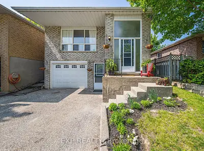 185 Fred Cook Drive, Bradford West Gwillimbury, ON L3Z 1V1