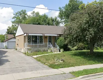 276 Conestoga Avenue, Richmond Hill, ON L4C 2H2