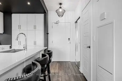 375 Sea Ray Avenue 207, Innisfil, ON L9S 0N9