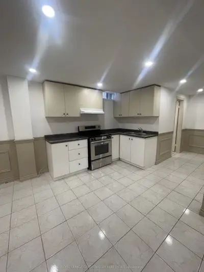 34 Jacana Street, Vaughan, ON L4L 3Y5