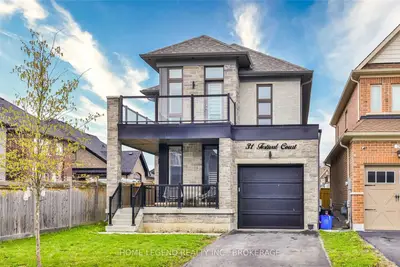 31 Festival Court, East Gwillimbury, ON L0G 1V0