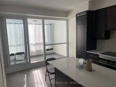 9075 Jane Street S 804, Vaughan, ON L4K 0L7