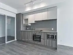 898 Portage Parkway 2605, Vaughan, ON L4K 0J6