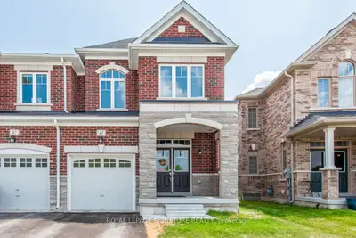 43 Jonkman Boulevard, Bradford West Gwillimbury, ON L3Z 4K3
