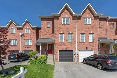 59 Hattie Court, Georgina, ON L4P 3C8