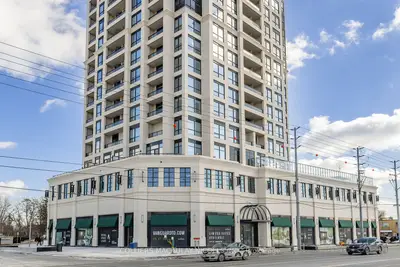 7097 Yonge Street 209, Markham, On L3t 2a7