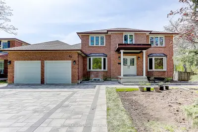 88 Drumern Crescent S, Richmond Hill, ON L4C 5H8