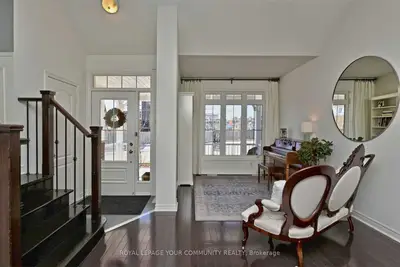 61 Crow's Nest Way, Whitchurch-Stouffville, ON L4A 0T1