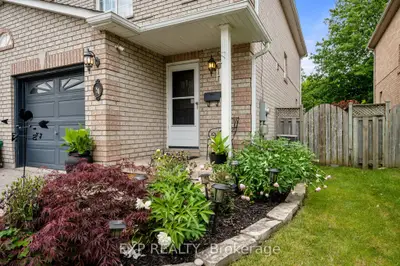 58 Lancaster Court, Georgina, ON L4P 3Z9