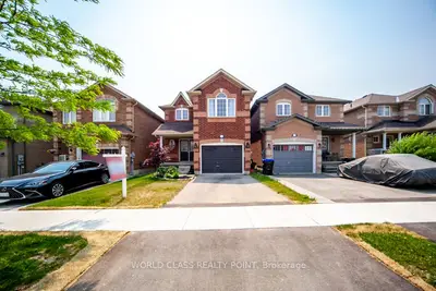 Detached in Innisfil