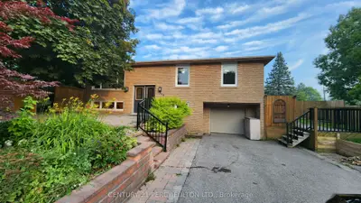 804 Grace Street Bsmt, Newmarket, ON L3Y 2L5