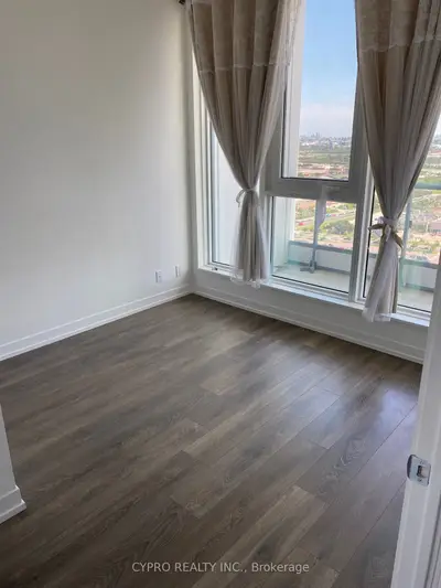 5 Buttermill Avenue 3305, Vaughan, ON L4K 0J5