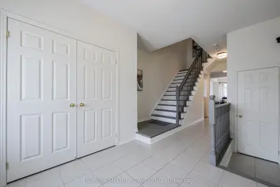44 Ness Drive, Richmond Hill, ON L6Y 5N9