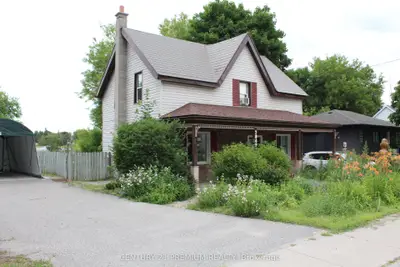 7849 Yonge Street, Innisfil, ON L9S 1K8