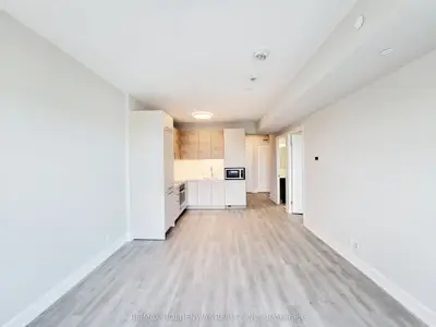 38 Gandhi Lane 1207, Markham, ON L3T 0G9