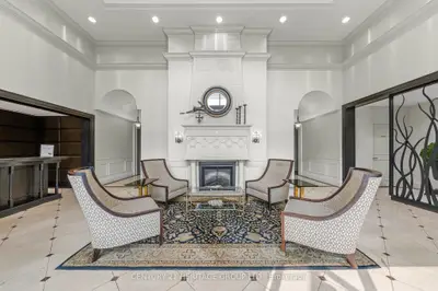 330 Red Maple Road 908, Richmond Hill, ON L4C 0T6