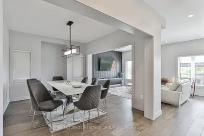 130 Vantage Loop Avenue, Newmarket, ON L3X 0K8