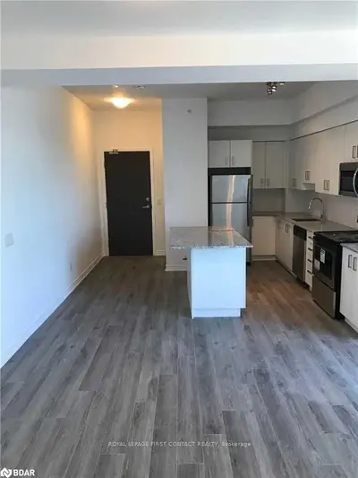 11611 YONGE Street 707, Richmond Hill, ON L4E 1G2