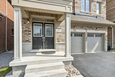 53 PEAR BLOSSOM Way, East Gwillimbury, ON L9N 0T1