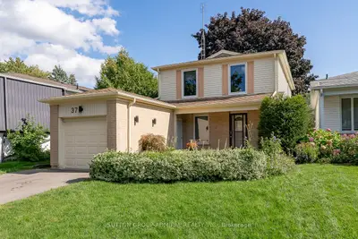 37 Lillooet Crescent, Richmond Hill, ON L4C 5A6